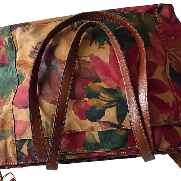 Patricia Nash Silvi Travel Tote Patina Coated Canvas Spring Multi print - Picture 5 of 16